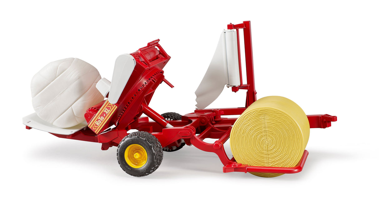 Bale wrapper with round bales - Farm Toy