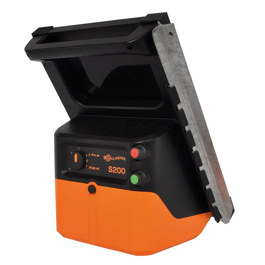 Gallagher S200 solar electric fence energiser supplied with two 12 volt batteries