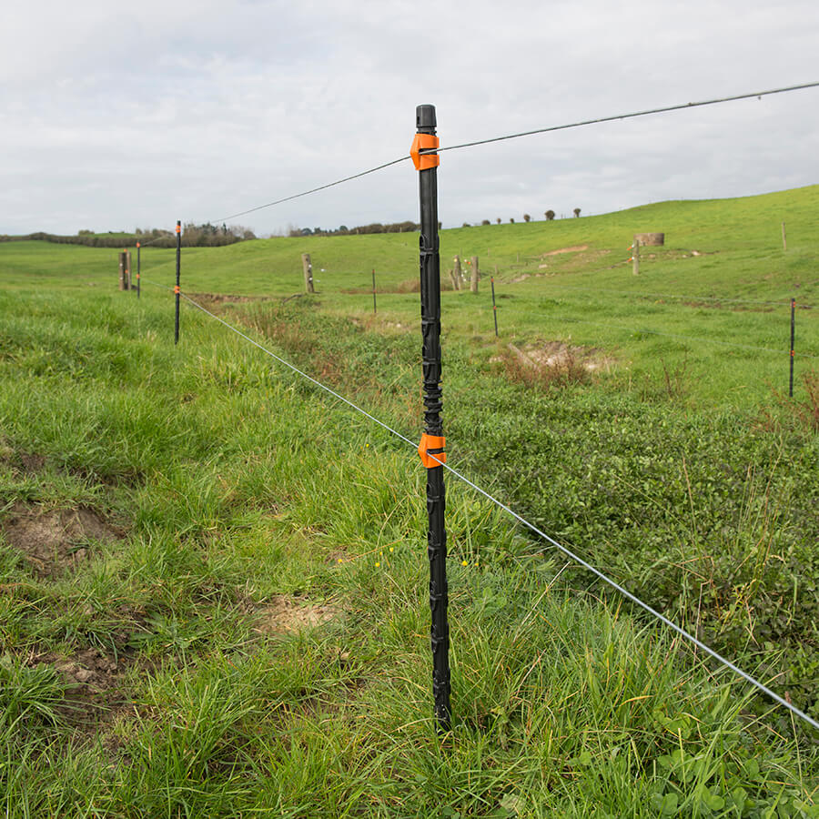Gallagher Electric Fence Insulated Line Post for sheep and cattle 1.40m (Pack of 4)