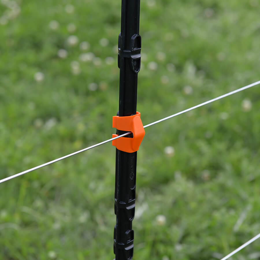A Gallagher wire clip attached to a Line Post,