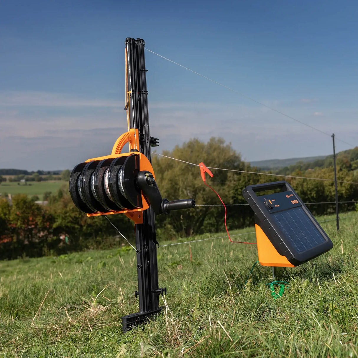 Gallagher SmartFence Hub reel with 102m of turbo wire (1.6mm)