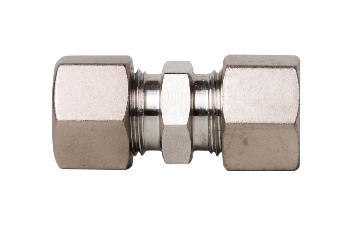 A stainless steel ring-cut coupling G12 straight for a Lubing Top-Climate Misting System.