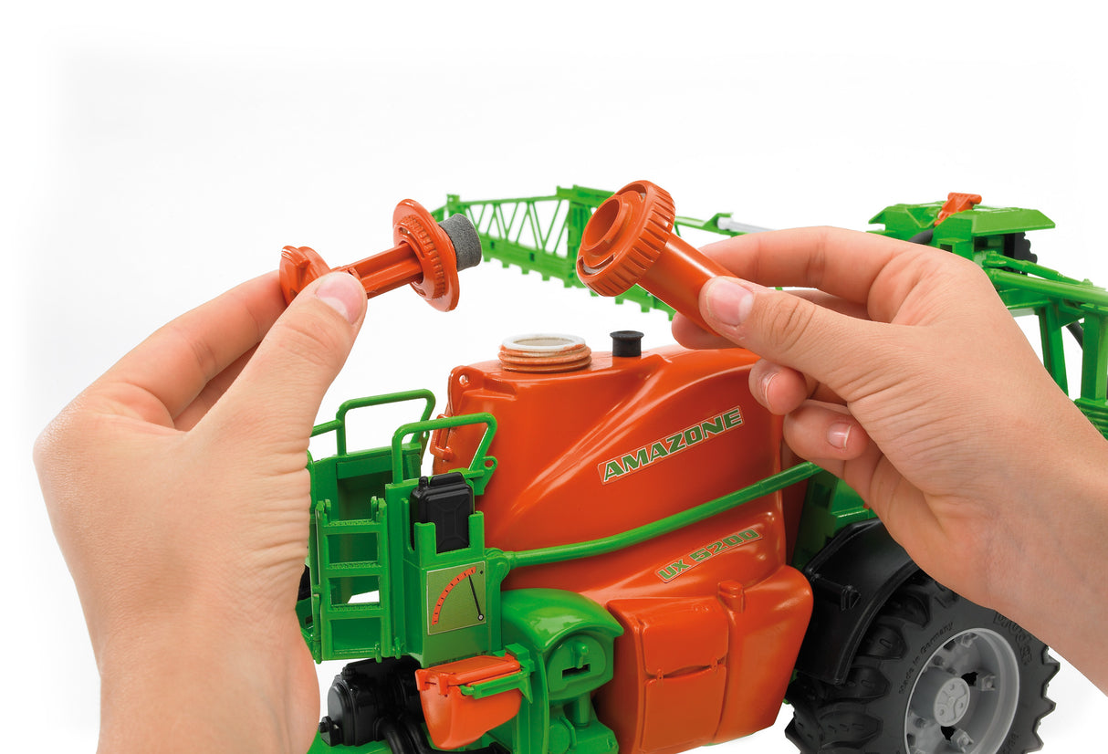 Amazone UX 5200 trailed field sprayer