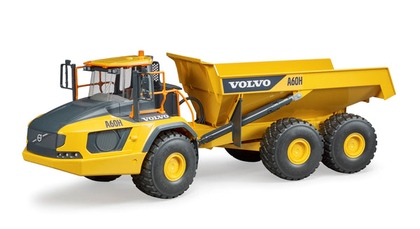 VOLVO A60H ダンプトラック コマツショベルカー2点 - メルカリ