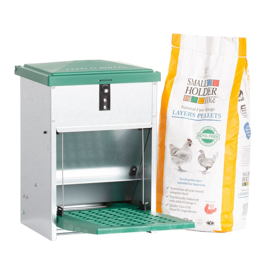 Treadle Feeder - 5kg Capacity - with 5kg of Layers Pellets