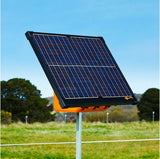 Gallagher S400 solar electric fence energiser incl. two 12 volt batteries