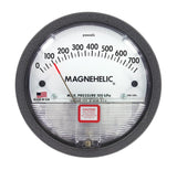 Magnehelic gauge with pressure measurement by Dwyer