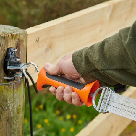 Gallagher Premium Heavy Duty Gate Handle with Rubber Grip - for use with Tape